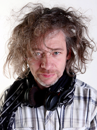 Director／Dexter Fletcher