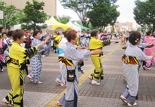 SKIPシティの盆踊り